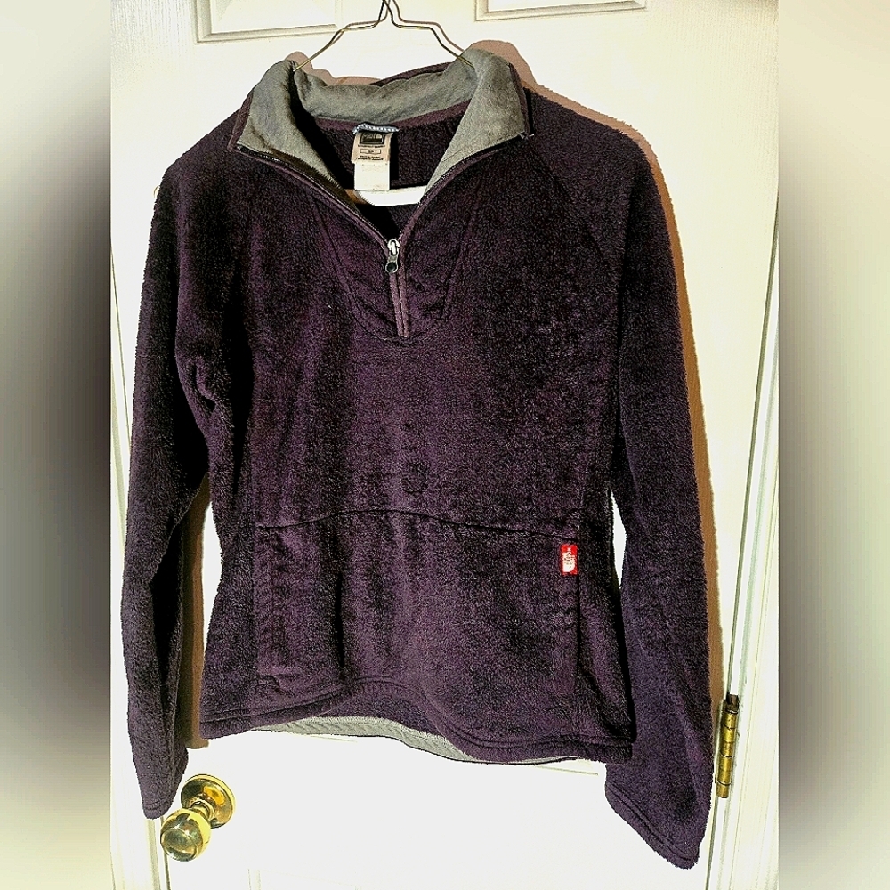 The North Face Womens Purple Long Sleeve Fleece Pullover Jacket Small 1/4 Zip Sm - Picture 1 of 7
